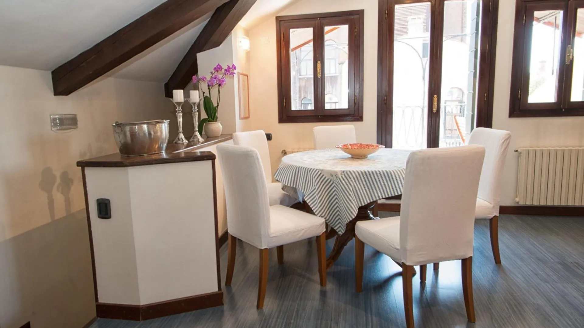 Ca Moro - Elegant Apartment With Private Terrace Benátky