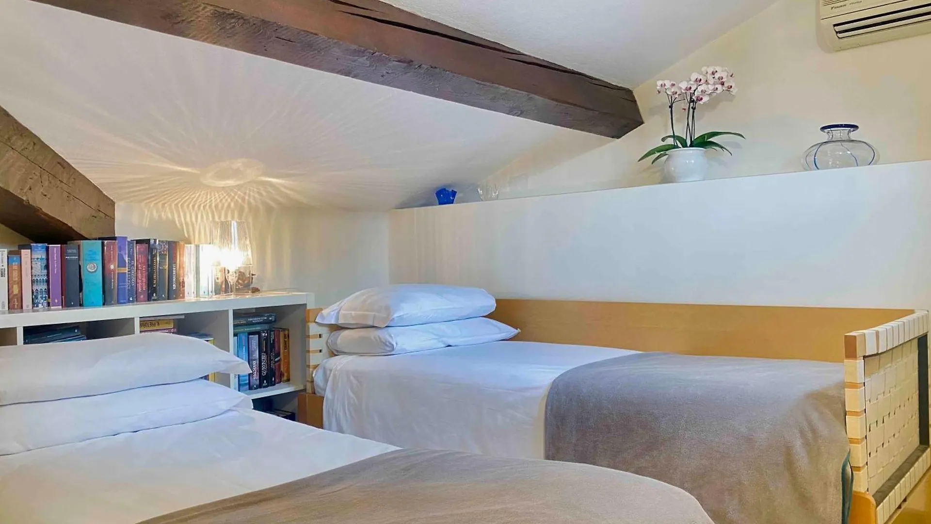 Ca Moro - Elegant Apartment With Private Terrace Venedig Italien